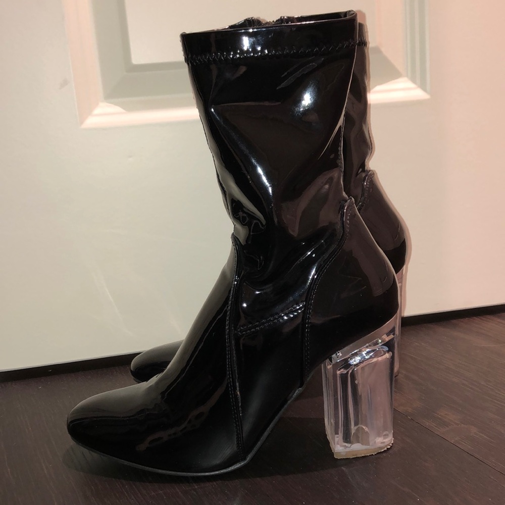Cape Robbin Black Patent Leather Boot